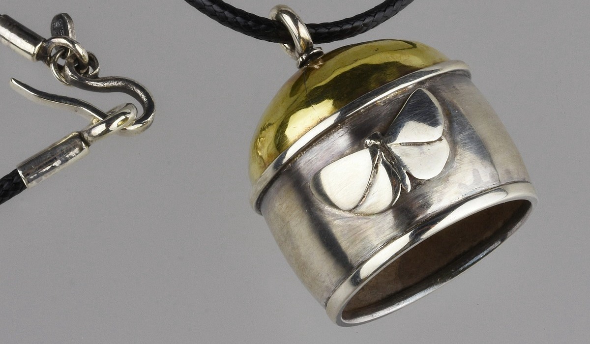 Tania Patterson, Bell Pendant