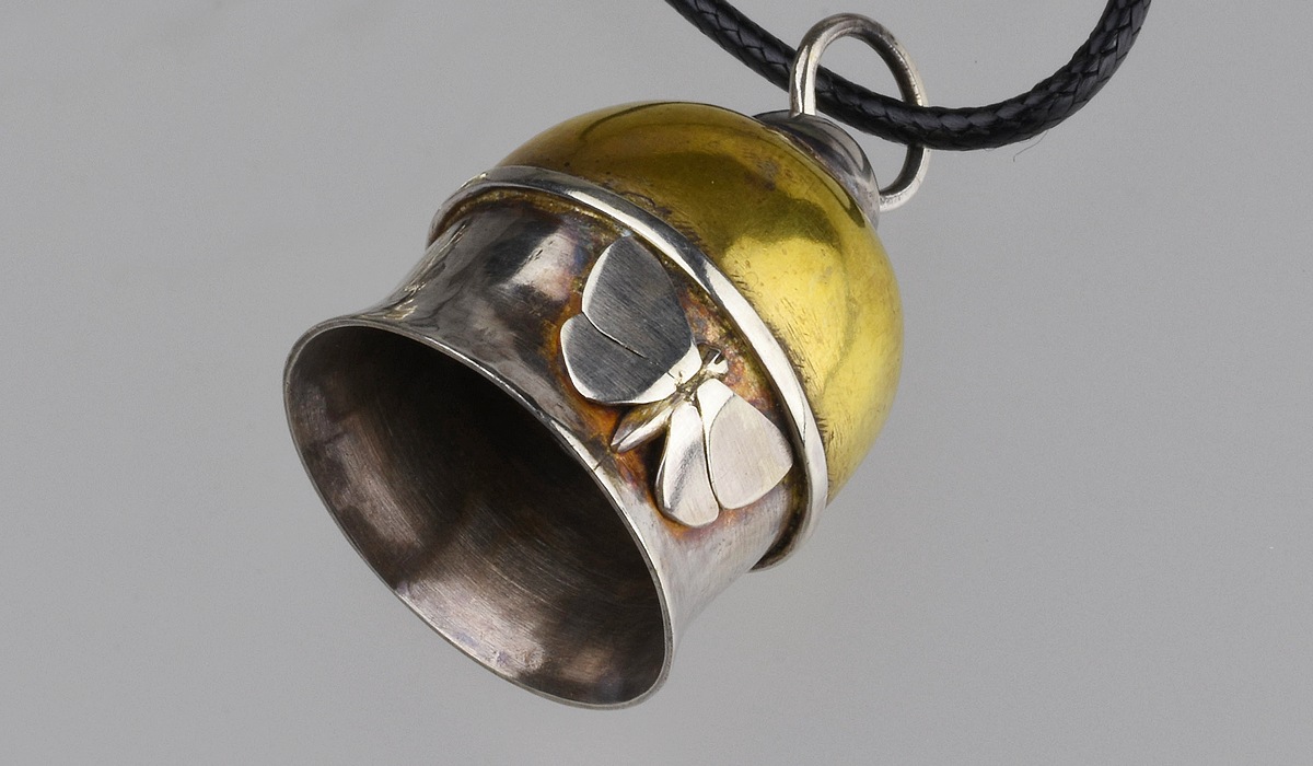 Tania Patterson, Bell Pendant